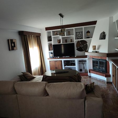 Villa Casa Laura Iznájar Exterior foto